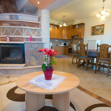 Apartment Hajdi Malinska Εξωτερικό φωτογραφία