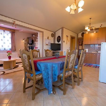 Apartment Hajdi Malinska Εξωτερικό φωτογραφία