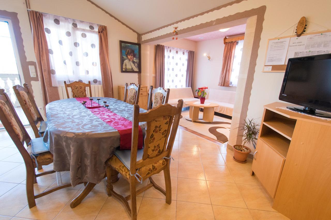 Apartment Hajdi Malinska Εξωτερικό φωτογραφία